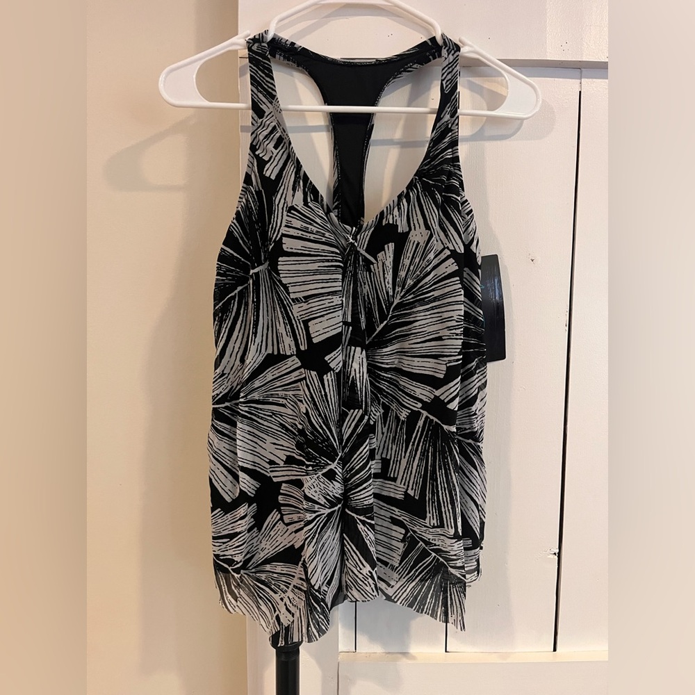 Women’s Black and White Tankini Swim Top